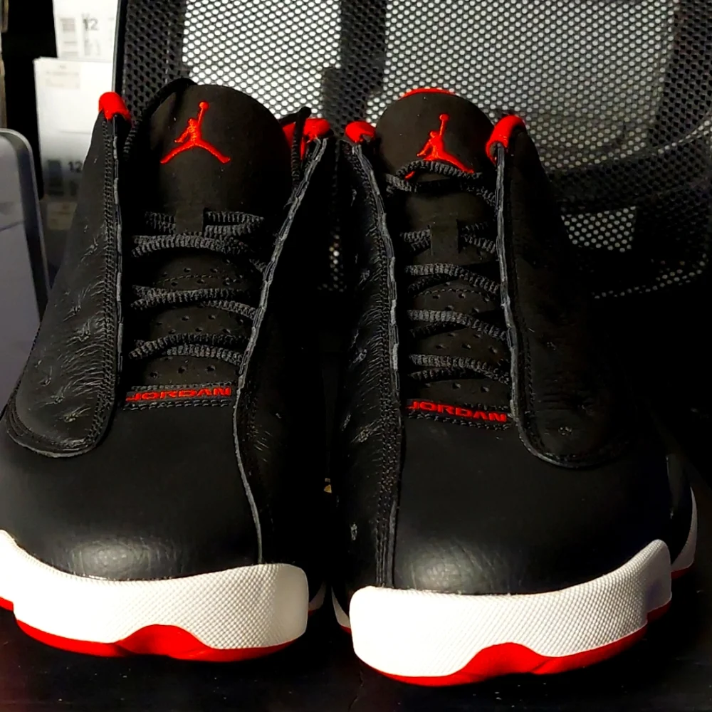 Jordan 13 bred 2015 - Picture 2 of 4